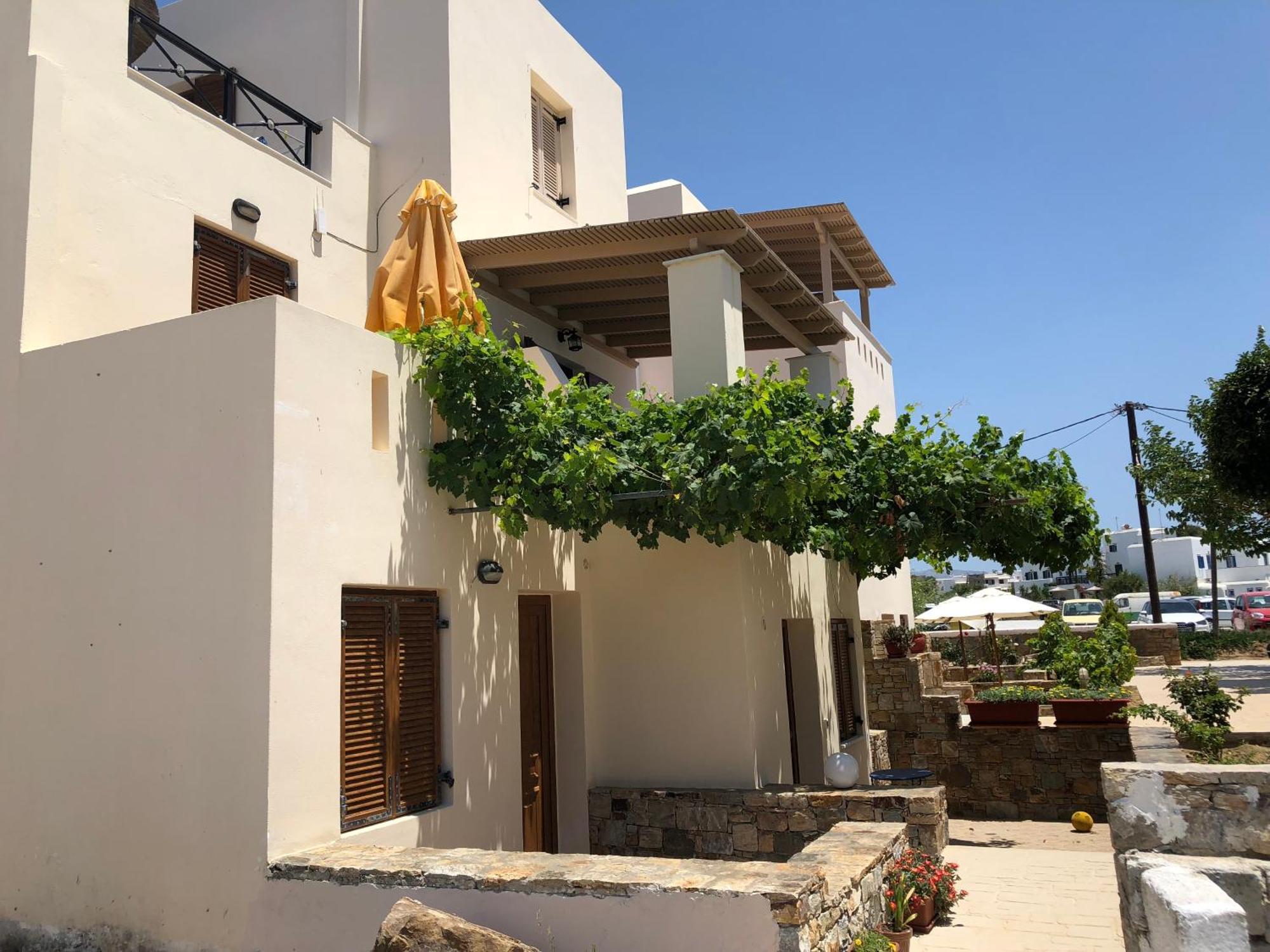 Maria'S Residence Agia Anna  Екстериор снимка