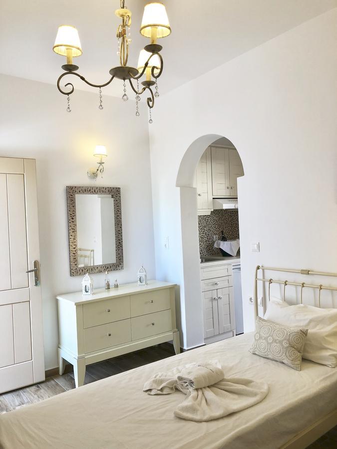 Maria'S Residence Agia Anna  Екстериор снимка